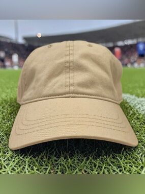 New without Tags Vintage Look Classic Men’s or Women’s Unisex Khaki Baseball Cap